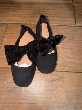Kids Old Navy Black Bow Ballet Flats